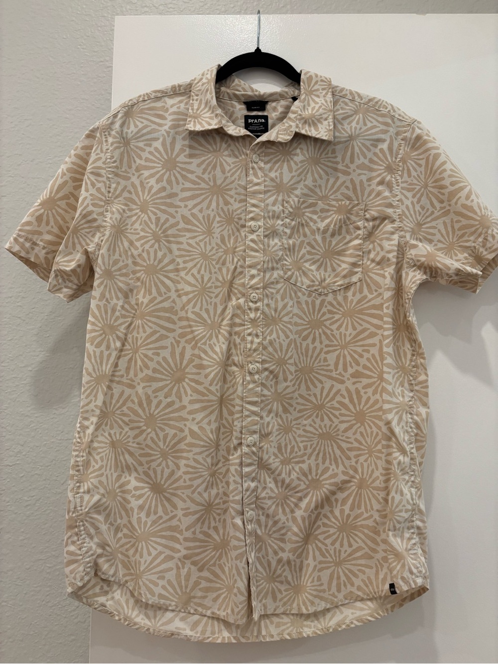 prAna cotton Floral Short-Sleeve breathable Button-Up Collared Shirt ecofriendly